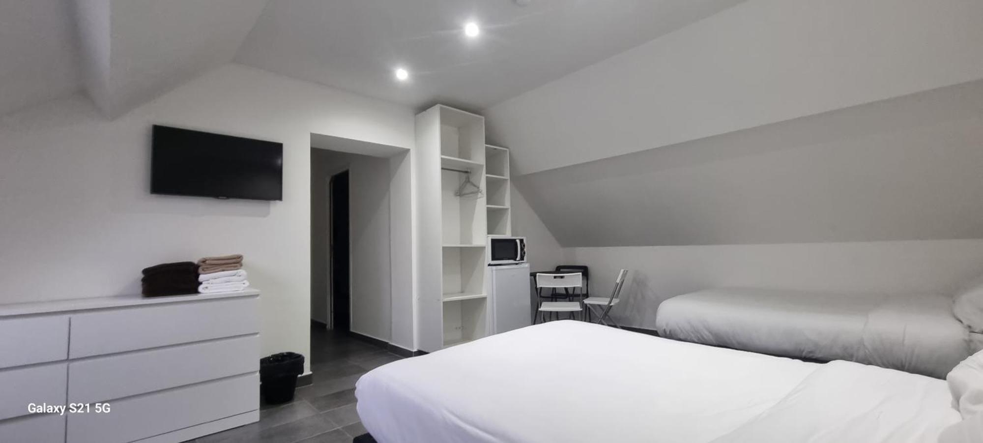Hotel Sainte-Barbe Guignes-Rabutin Εξωτερικό φωτογραφία