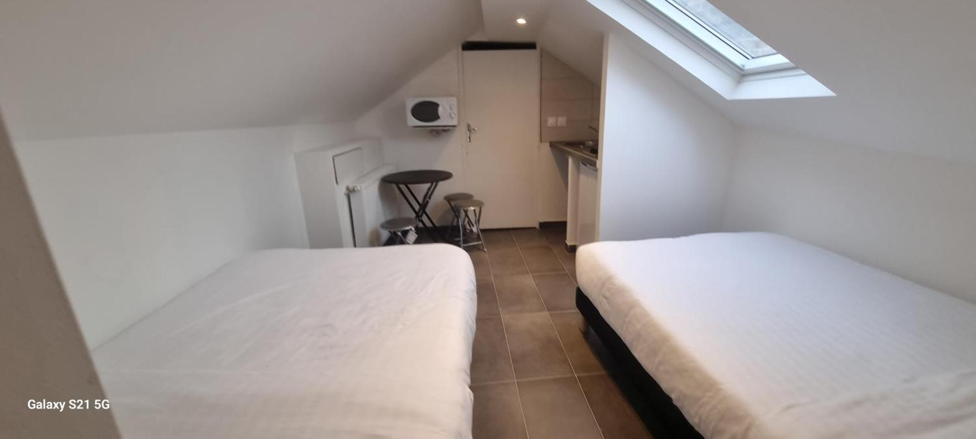 Hotel Sainte-Barbe Guignes-Rabutin Εξωτερικό φωτογραφία